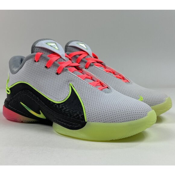 Nike Lebron XXII 22 Crown Jewel Moonlight Mens Shoes Sneakers White FZ1094-101 - Picture 2 of 9